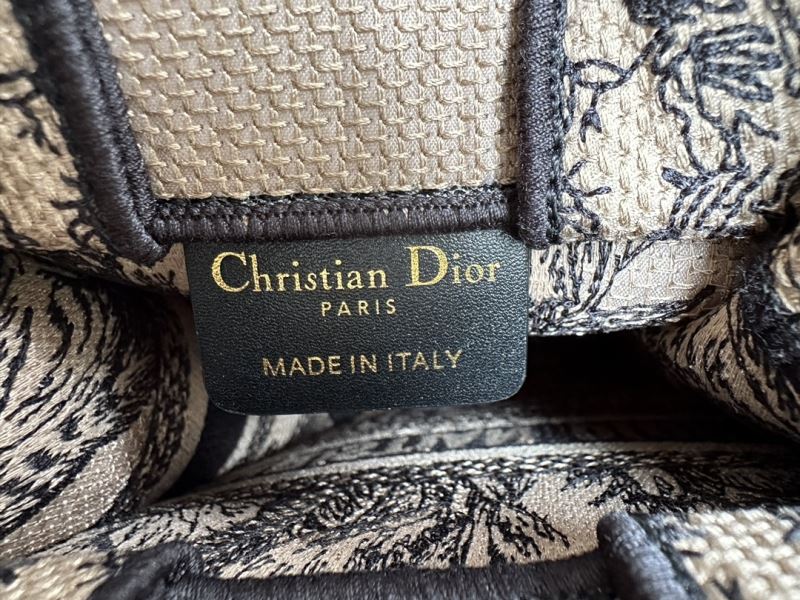 Christian Dior Shopping Bags